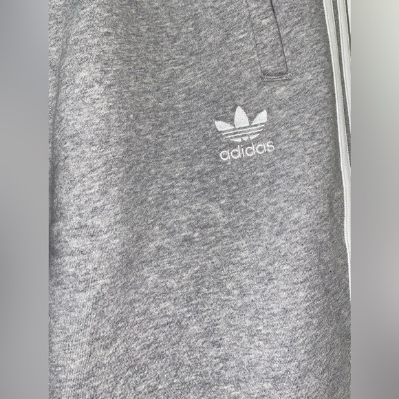 Men Adidas Grey Stripe Sweatpants - Picture 6 of 9